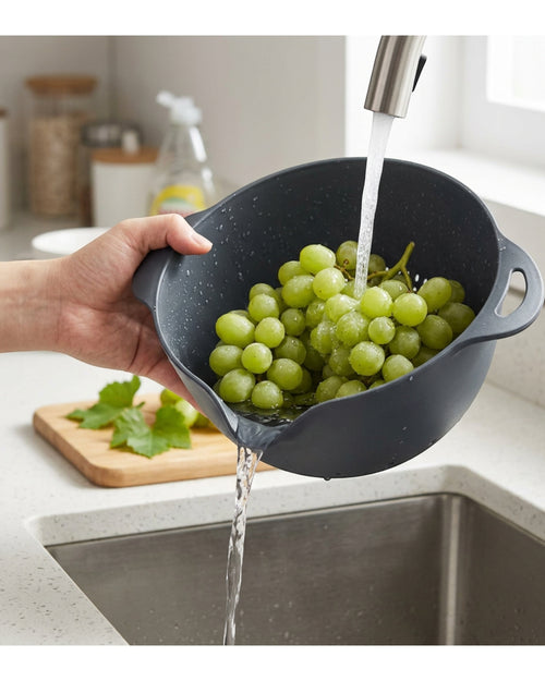 Vqun Handled Pour Colander 2.8 L Charcoal - Lifestyle view